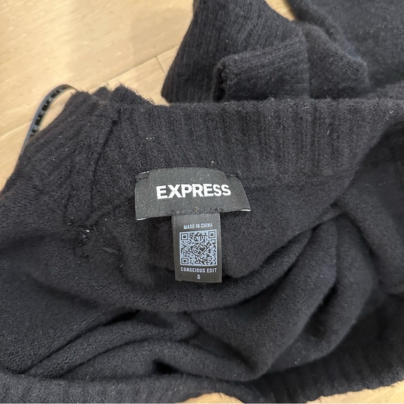 Express Rhinestone Bow Embellished Convertible Sweater Black Holiday New Years - Picture 15 of 15